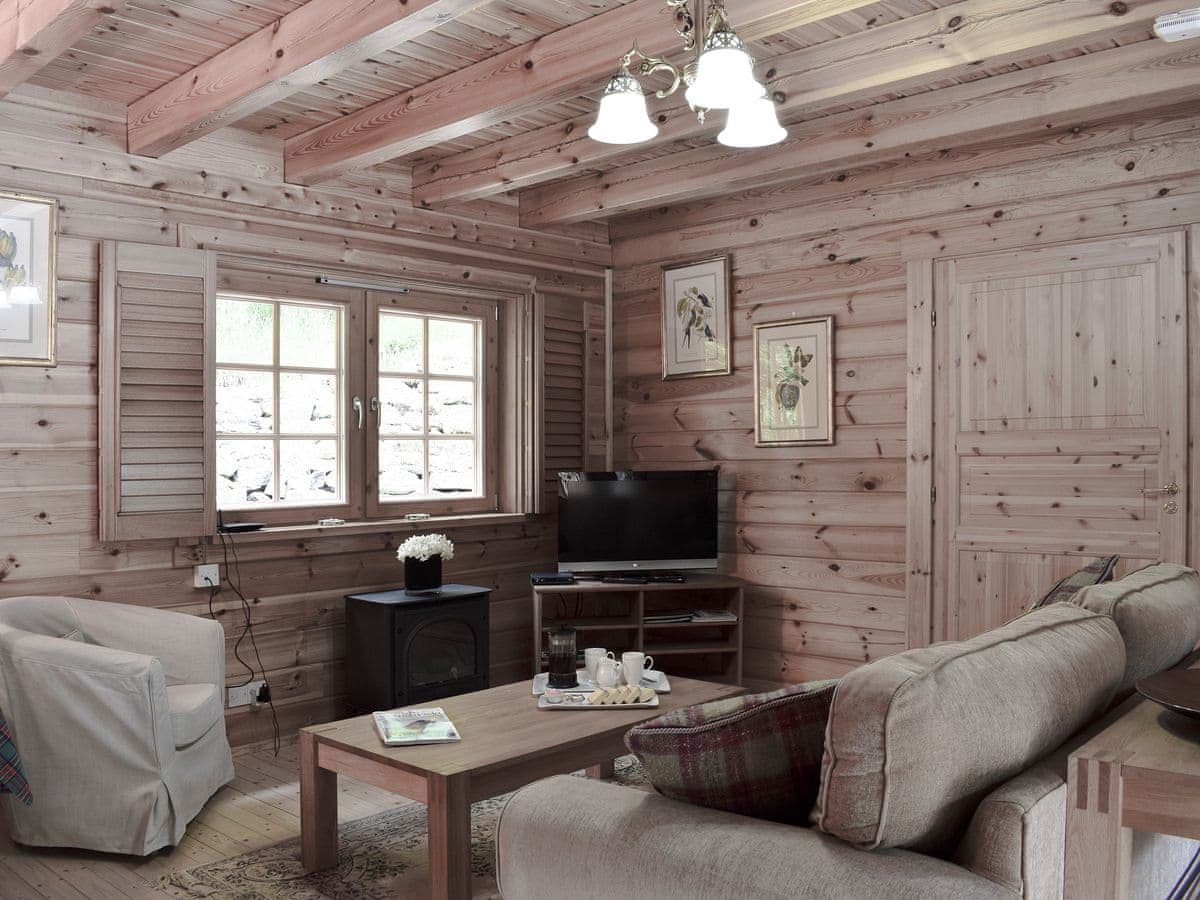 Archarn Estate Lodges - Maple, listing photograph 2