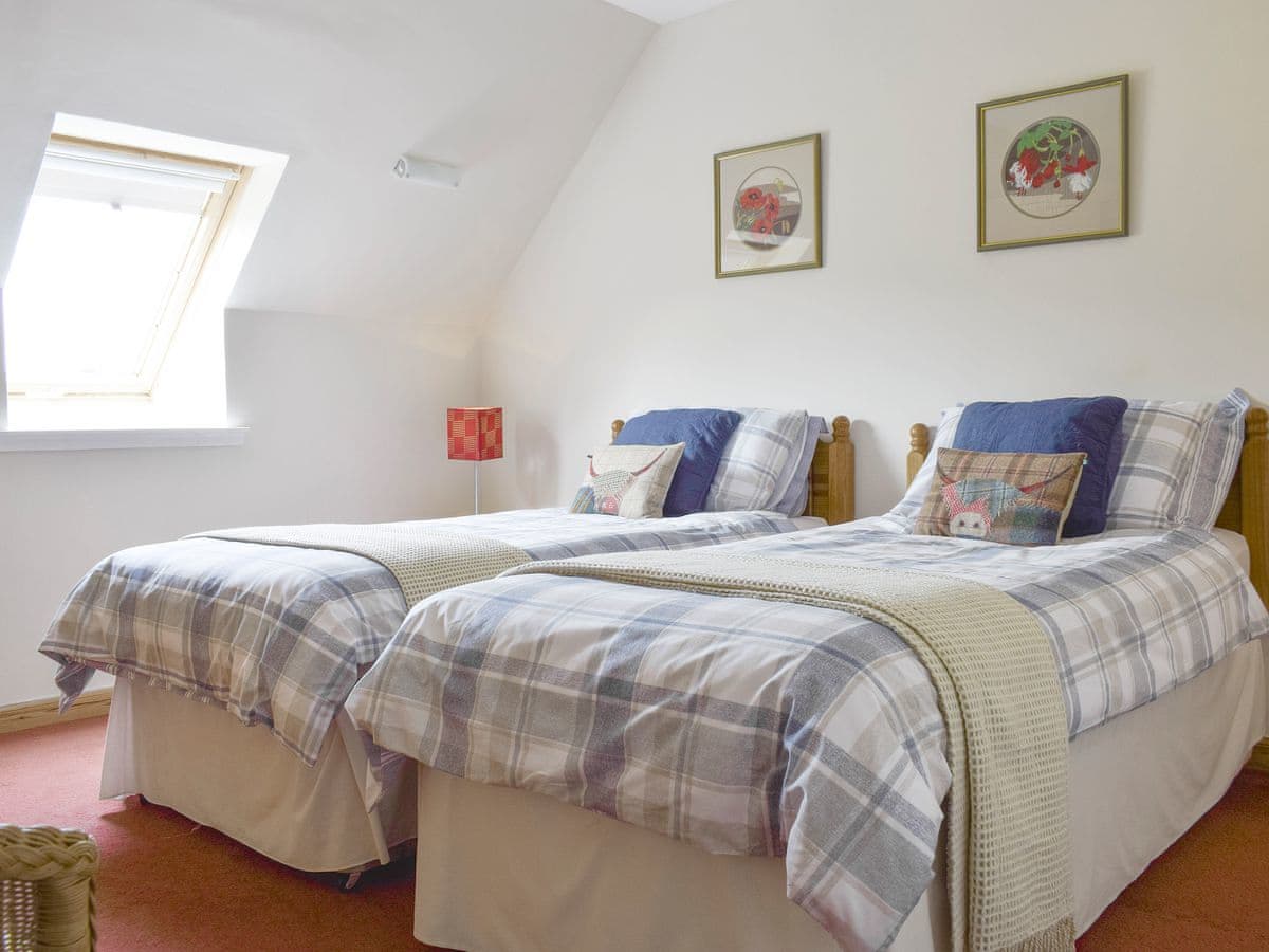 Loch Lomond Farm Cottages - The Ploughmans, listing photograph 11