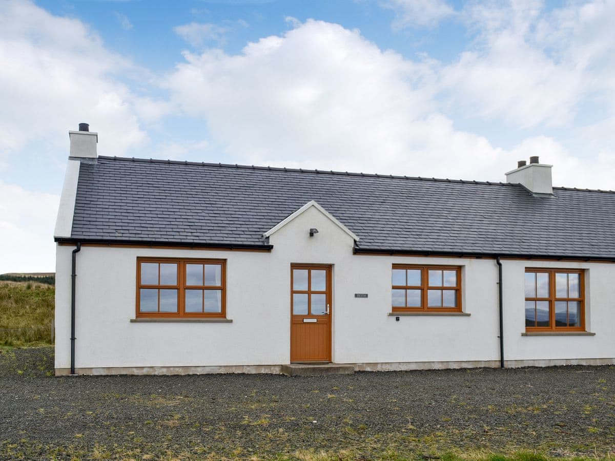 Beith, listing photograph 3