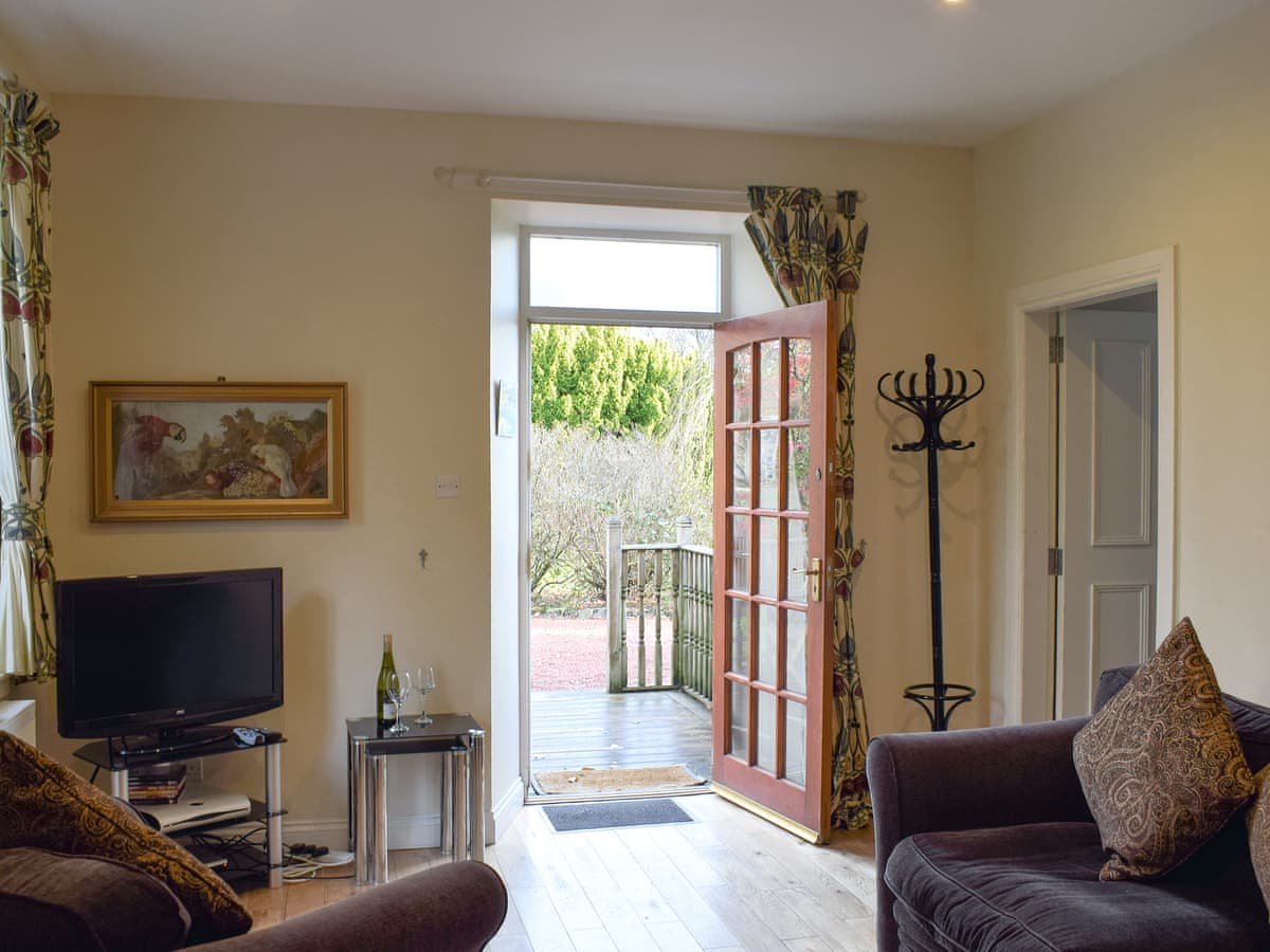 Rose Cottage, listing photograph 3