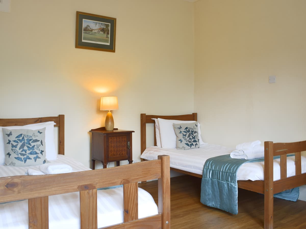 Rose Cottage, listing photograph 10