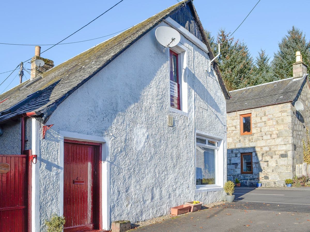 MacDonald Cottage, listing photograph 10