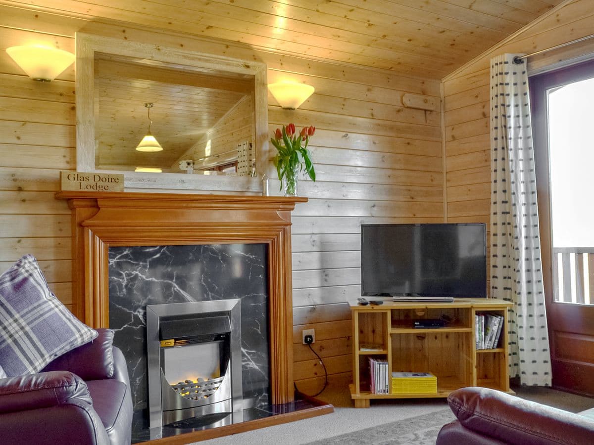Glas Doire Lodge, listing photograph 5