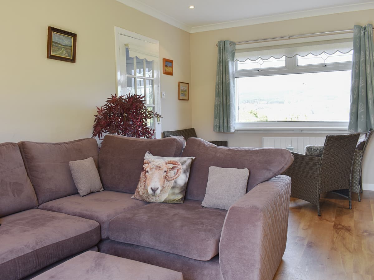 Fellview, listing photograph 4