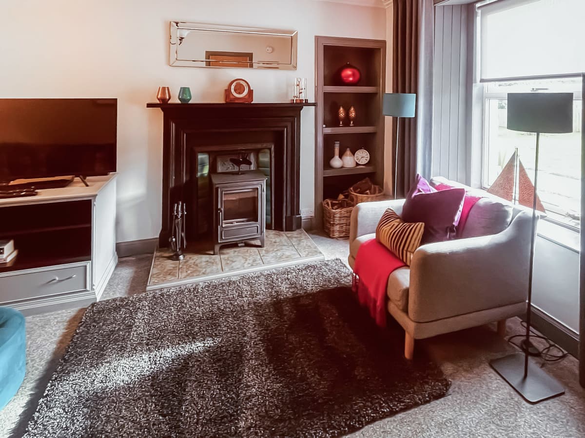 2 Northbank Cottages, listing photograph 2