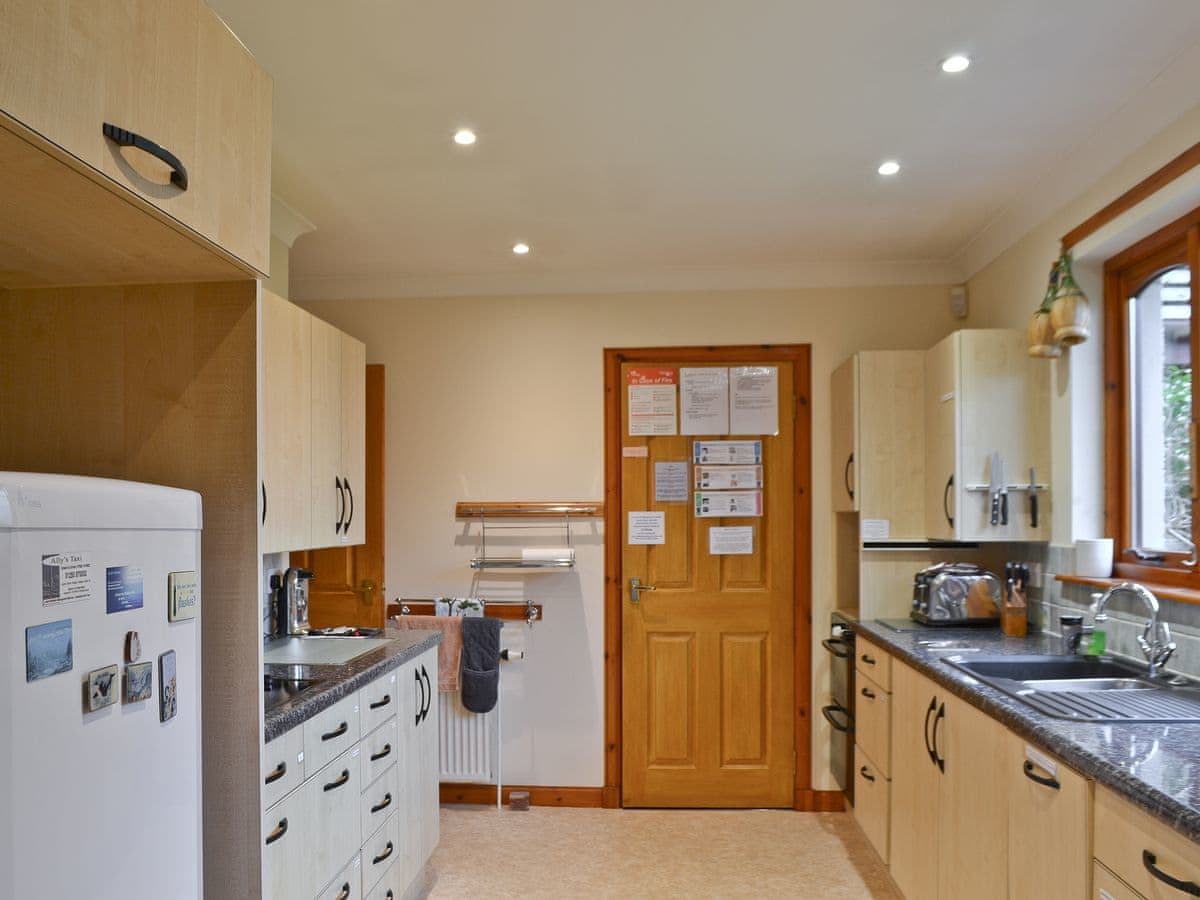 Shielgreen, listing photograph 6