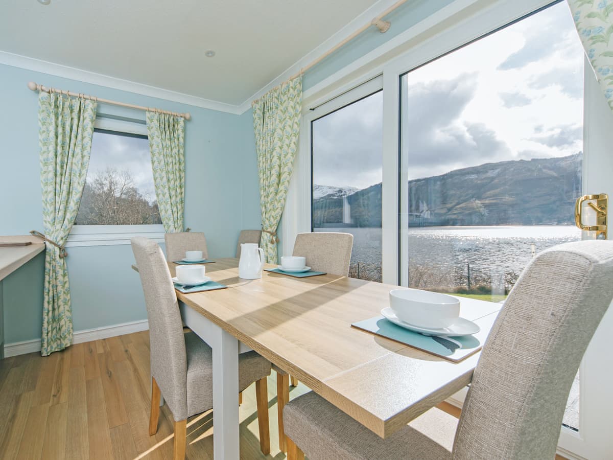 Loch Duich Cottage, listing photograph 4