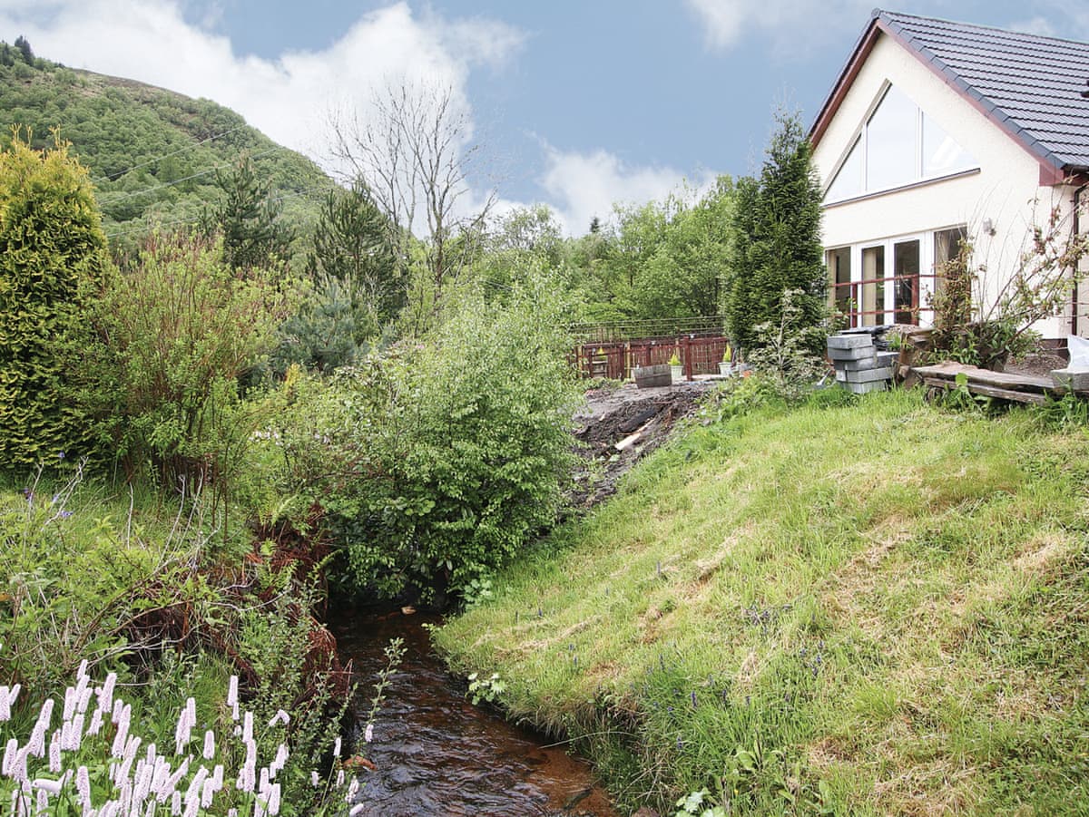 Stob-Ban View, listing photograph 2