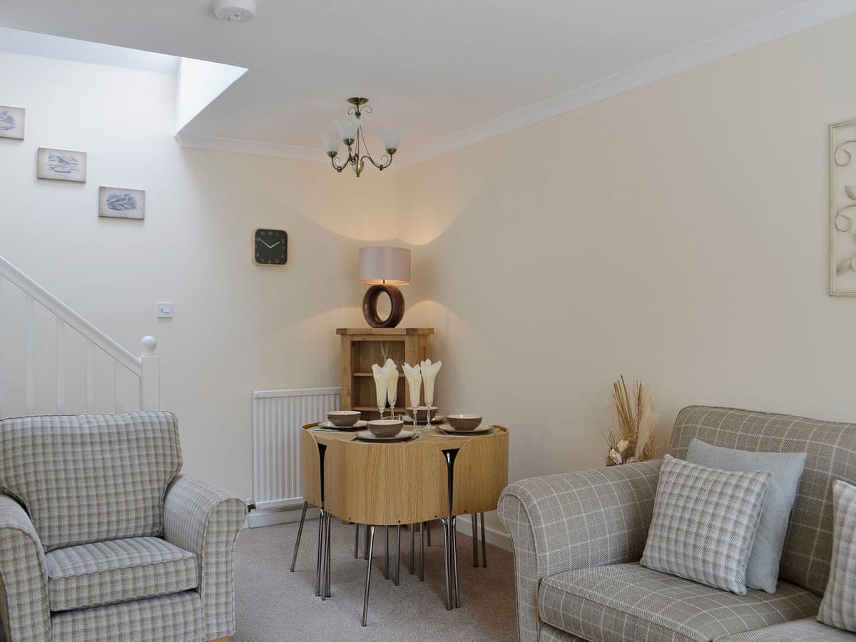 Song Bird Cottage, listing photograph 4