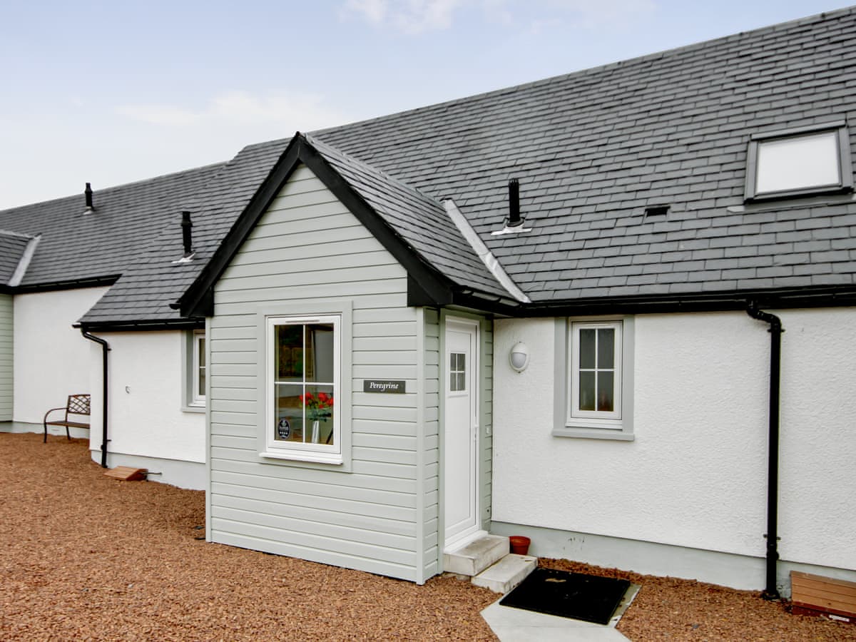 Osprey Hideaways - Peregrine Cottage