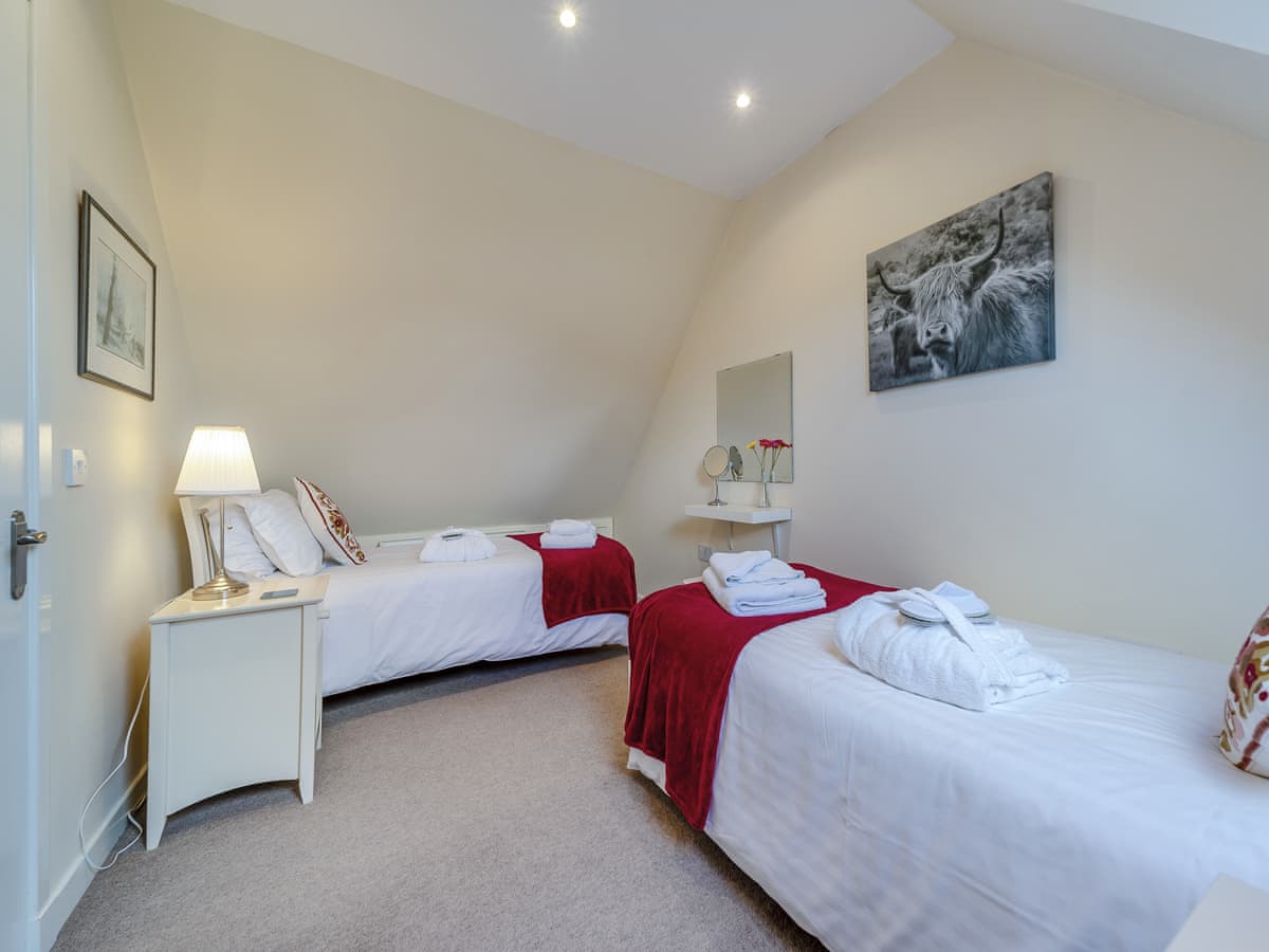 Osprey Hideaways - Peregrine Cottage, listing photograph 11