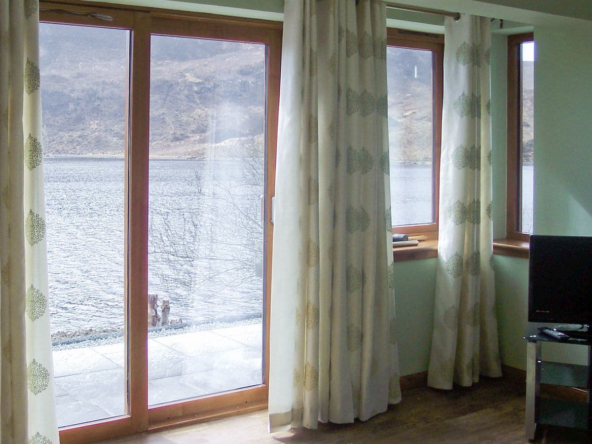 Island Bay View, listing photograph 4