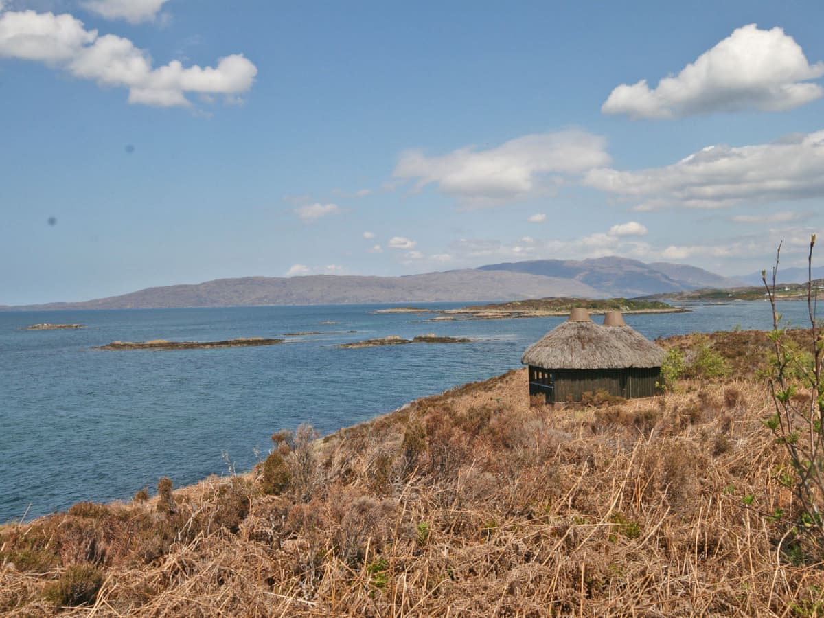 Gavin Maxwell Cottage, listing photograph 2