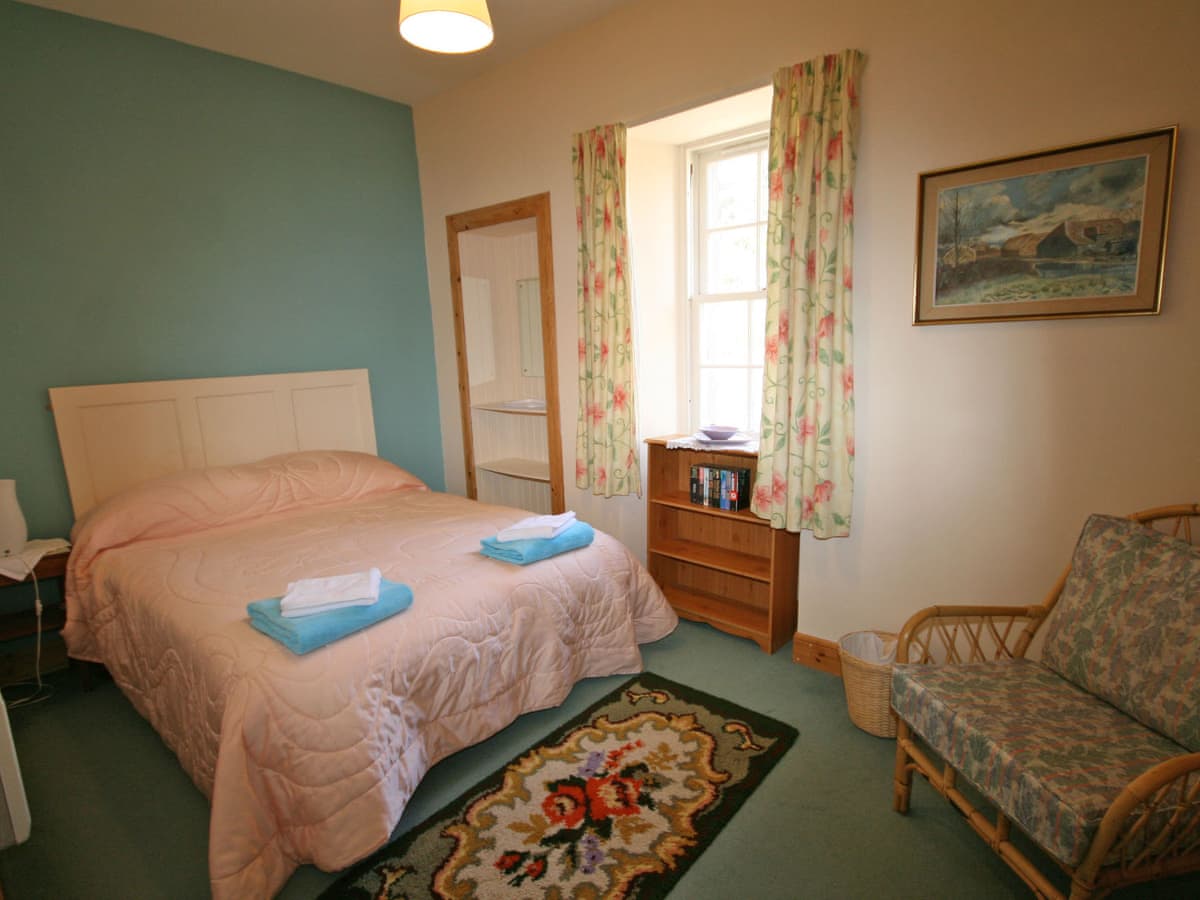 Gavin Maxwell Cottage, listing photograph 6