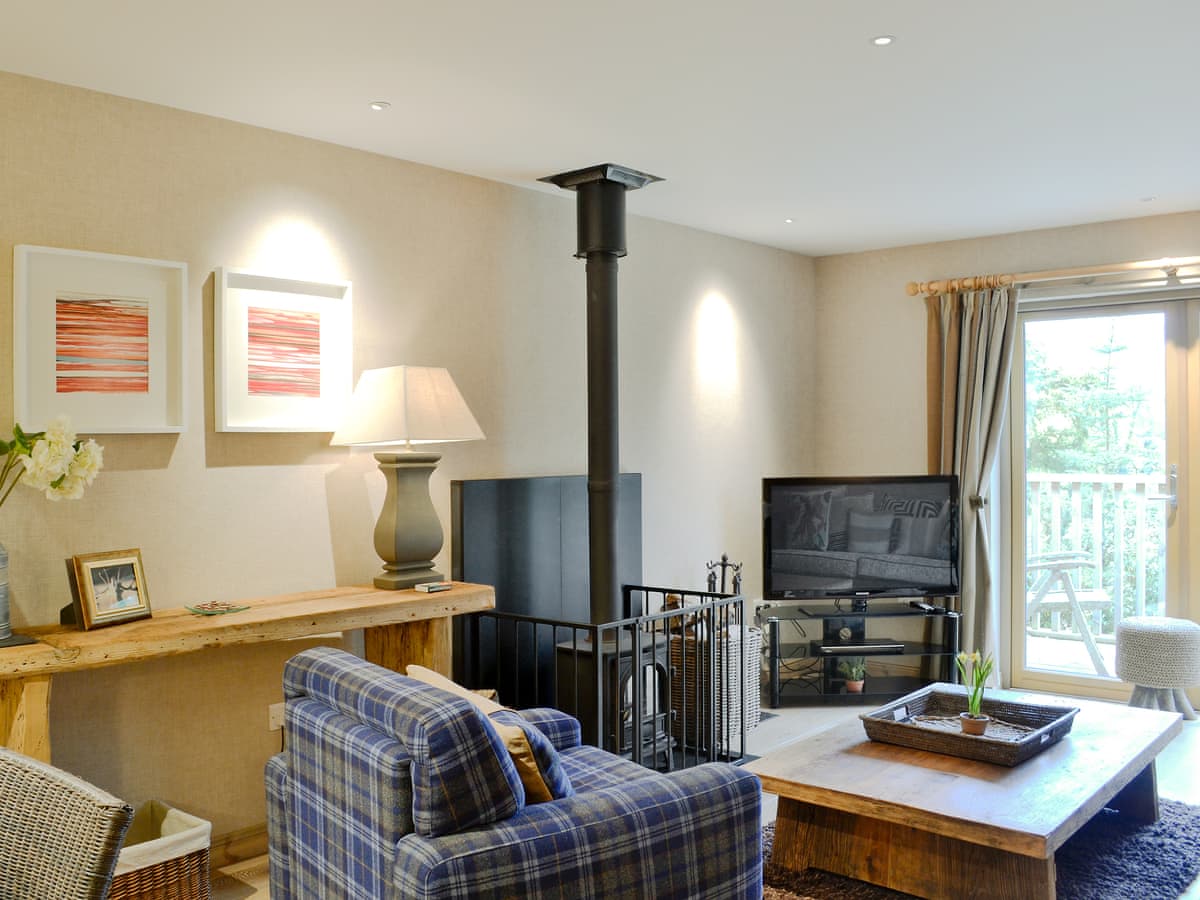 Weir Cottage, listing photograph 2