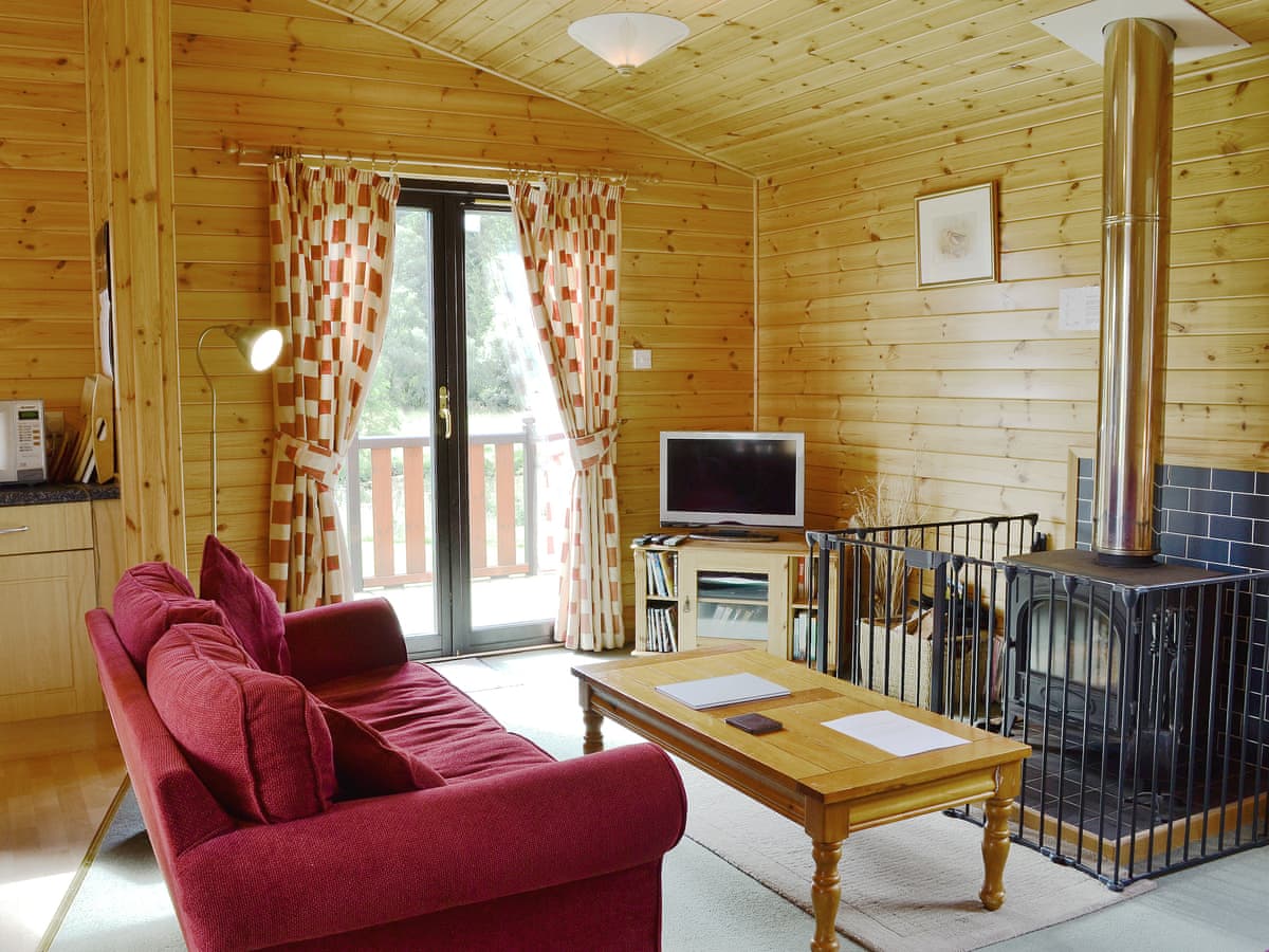 Larch Cottage, listing photograph 2