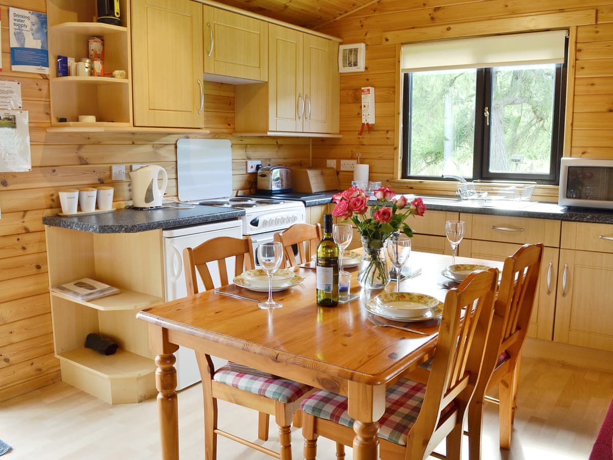 Larch Cottage, listing photograph 4