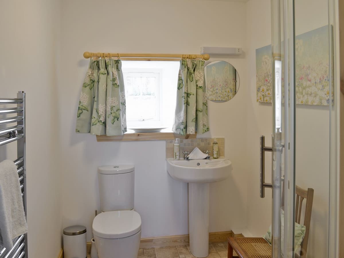 Paterson Cottage, listing photograph 11