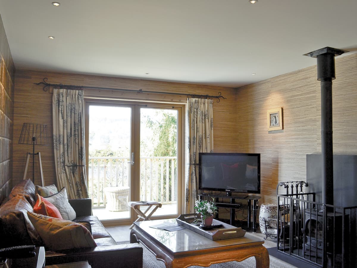 Red Squirrel Lodge, listing photograph 2