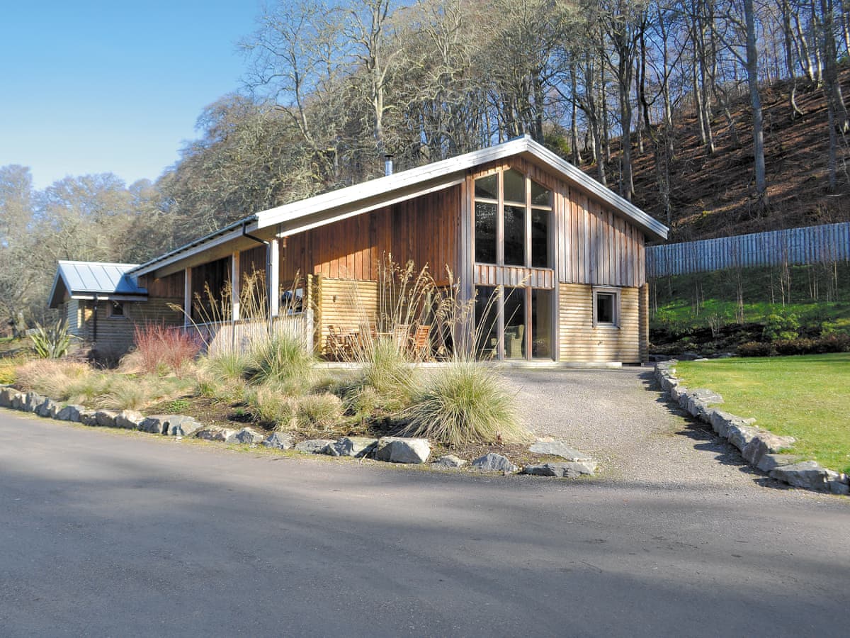 Ghillie's Lodge, listing photograph 2