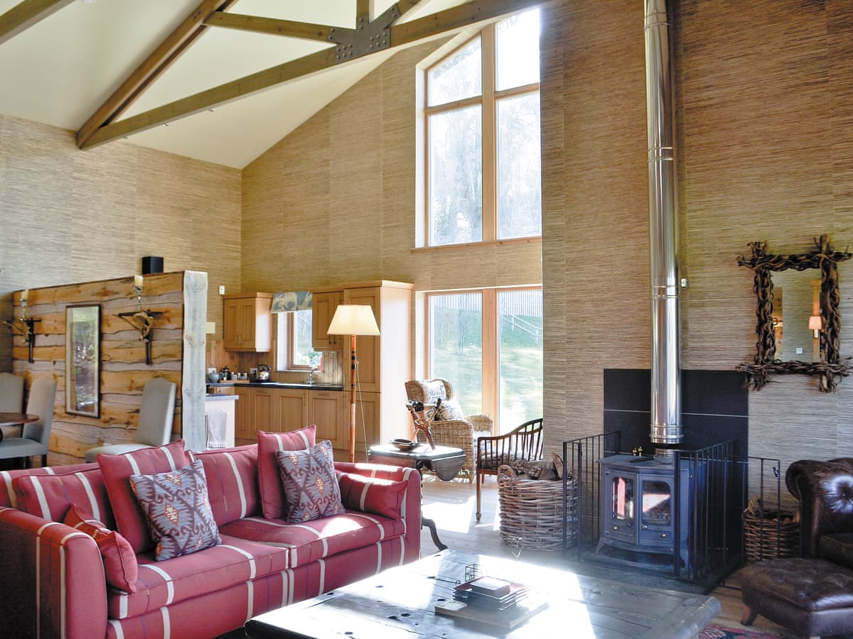 Ghillie's Lodge, listing photograph 4