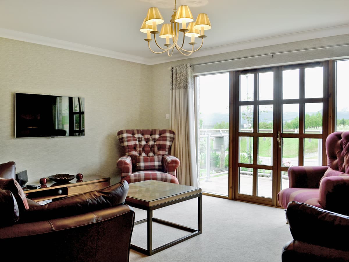 Lochnagar Lodge, listing photograph 2