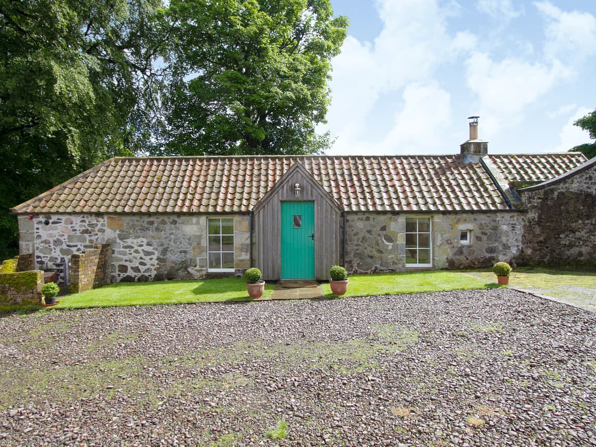 Tullibole Castle Longhouse, listing photograph 11