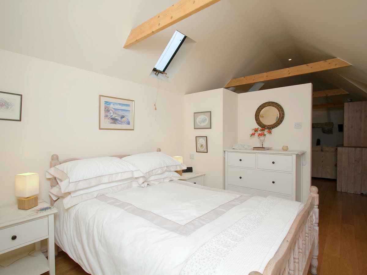 Tullibole Castle Longhouse, listing photograph 8