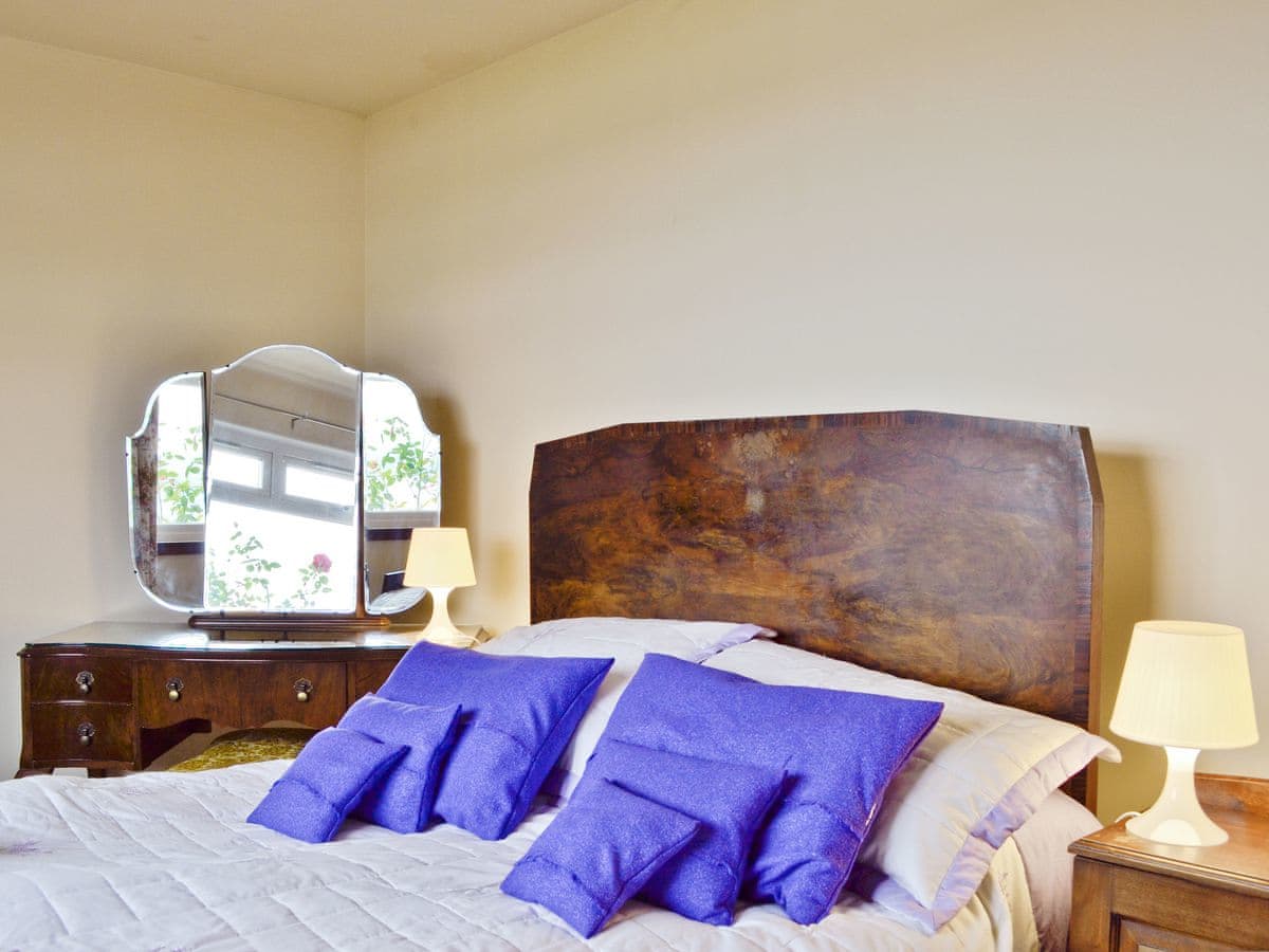 Crubisdale, listing photograph 8