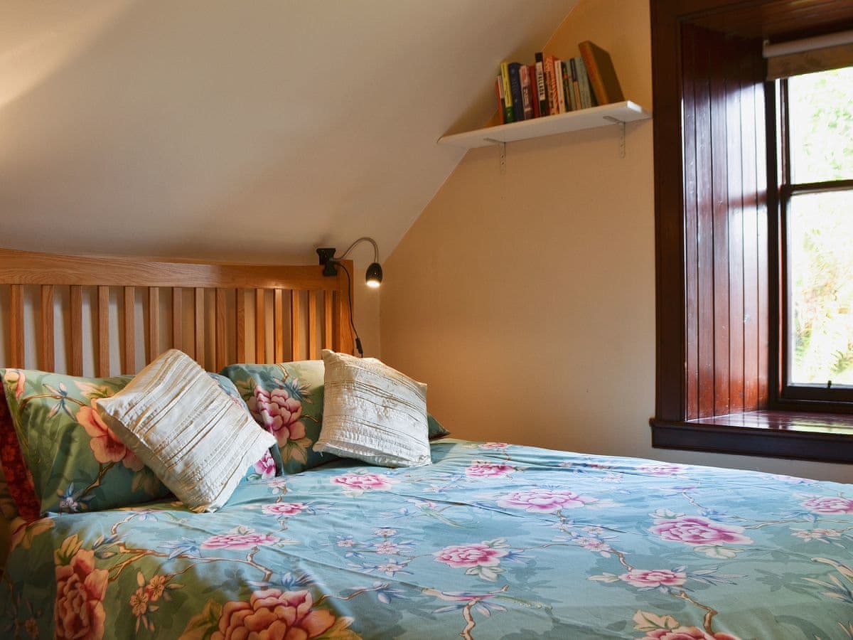 Garden Cottage, listing photograph 9