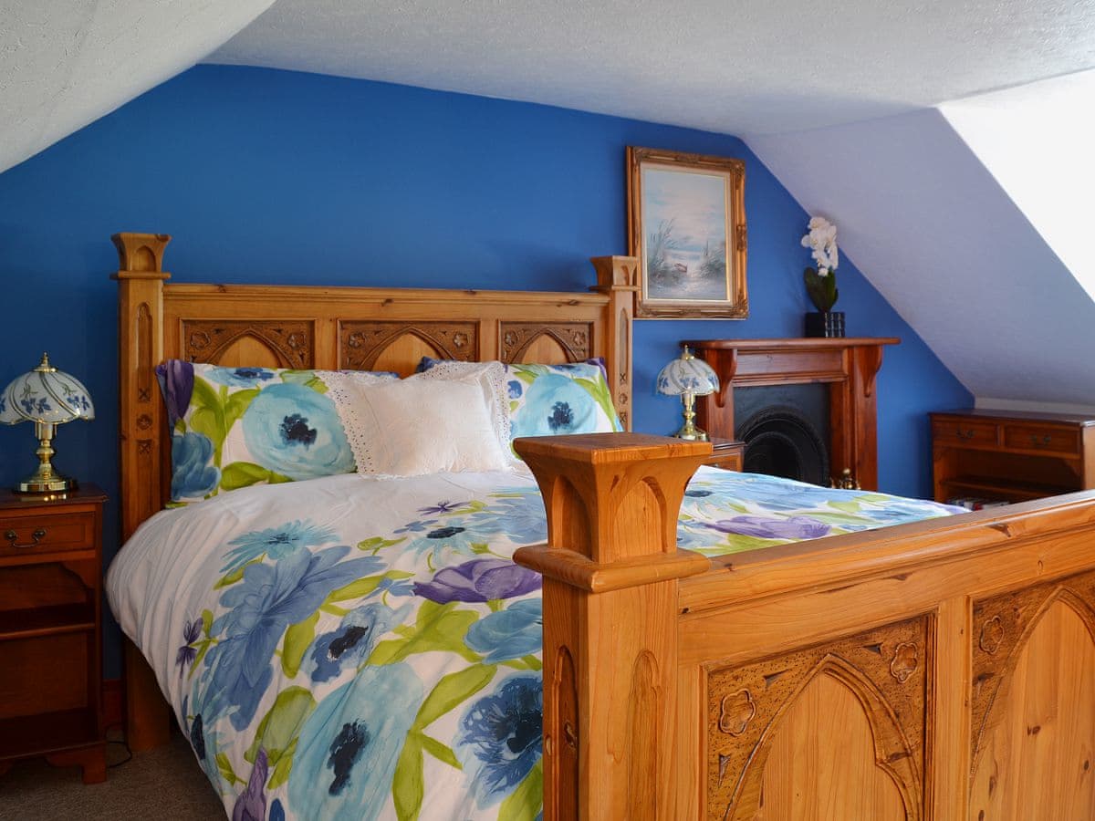 Craigdarroch Cottage, listing photograph 7