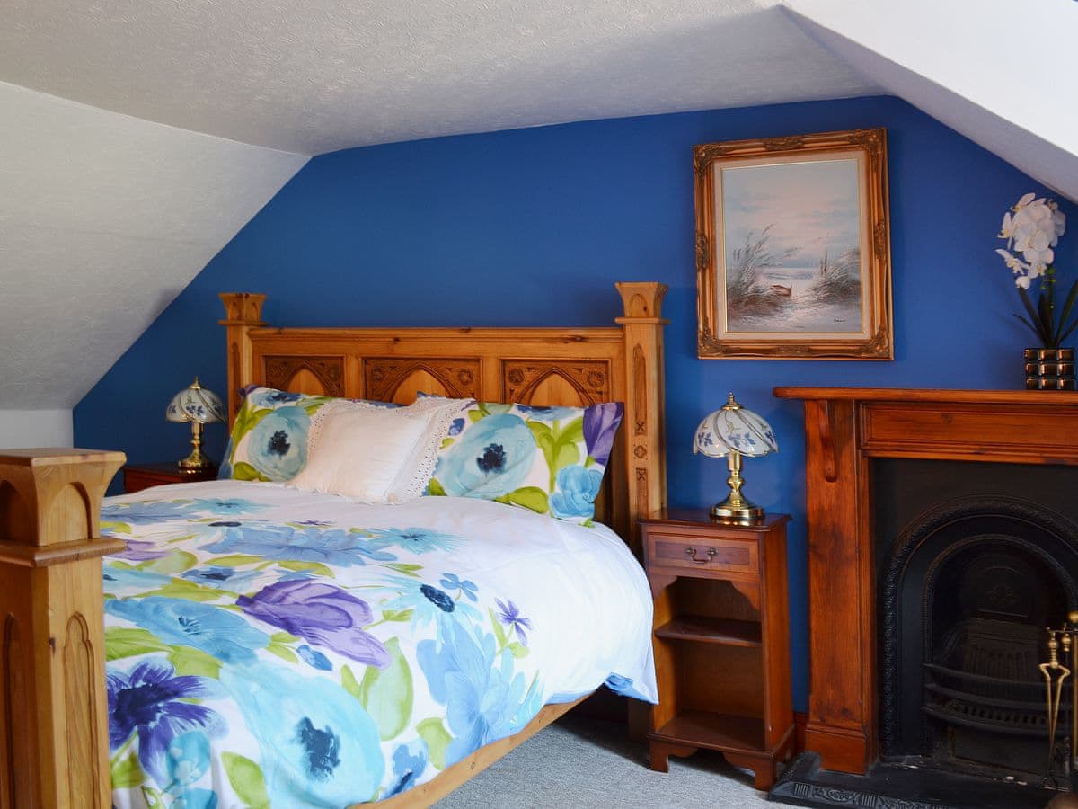 Craigdarroch Cottage, listing photograph 8