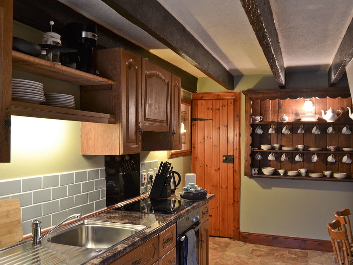 Craigdarroch Cottage, listing photograph 6