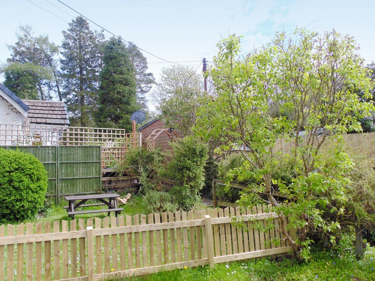 Craigdarroch Cottage, listing photograph 12