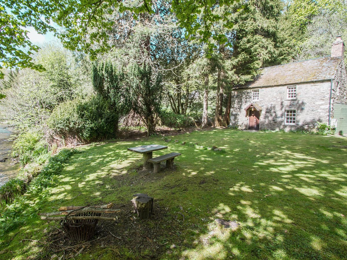 Gardener's Bothy, listing photograph 10