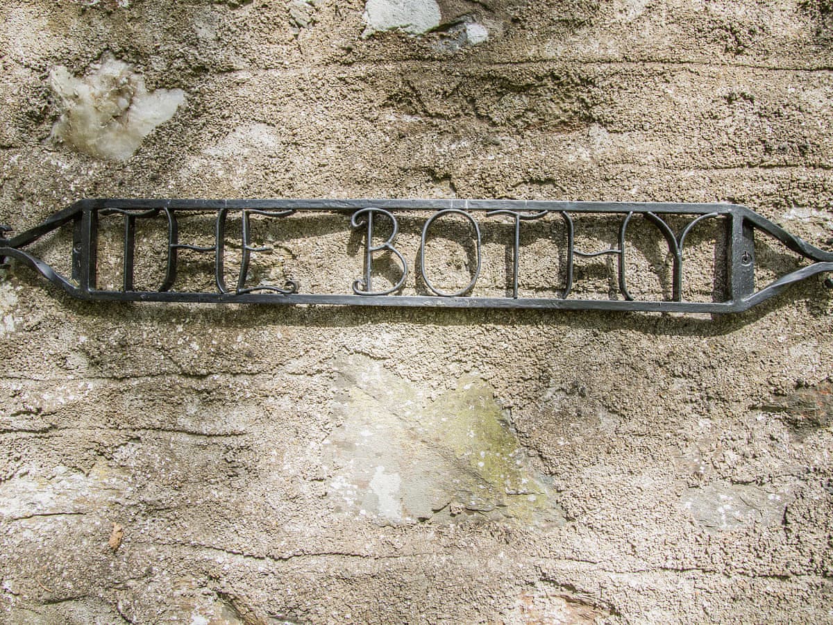 Gardener's Bothy, listing photograph 12