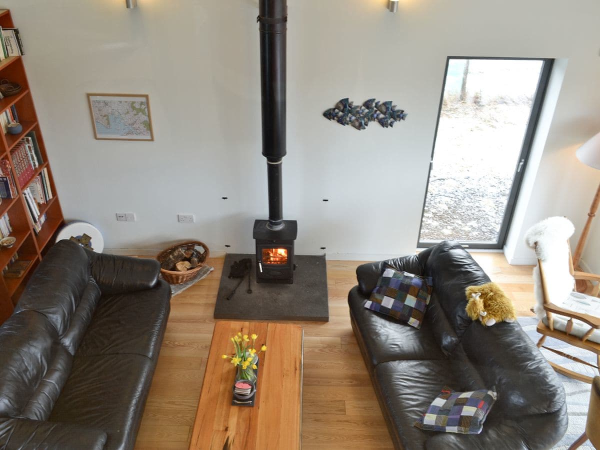Hygge, listing photograph 3