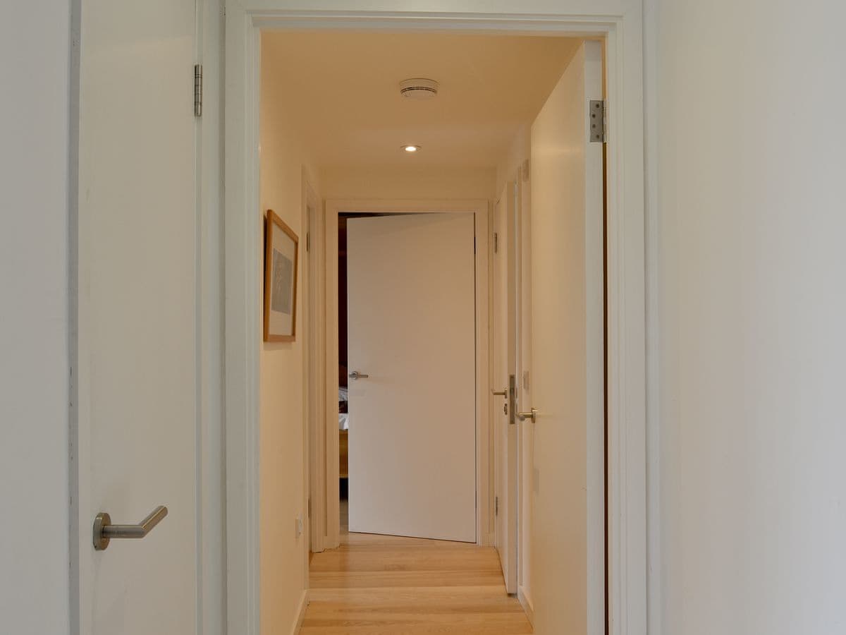 Hygge, listing photograph 8