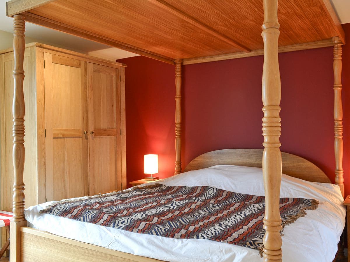 Hygge, listing photograph 10
