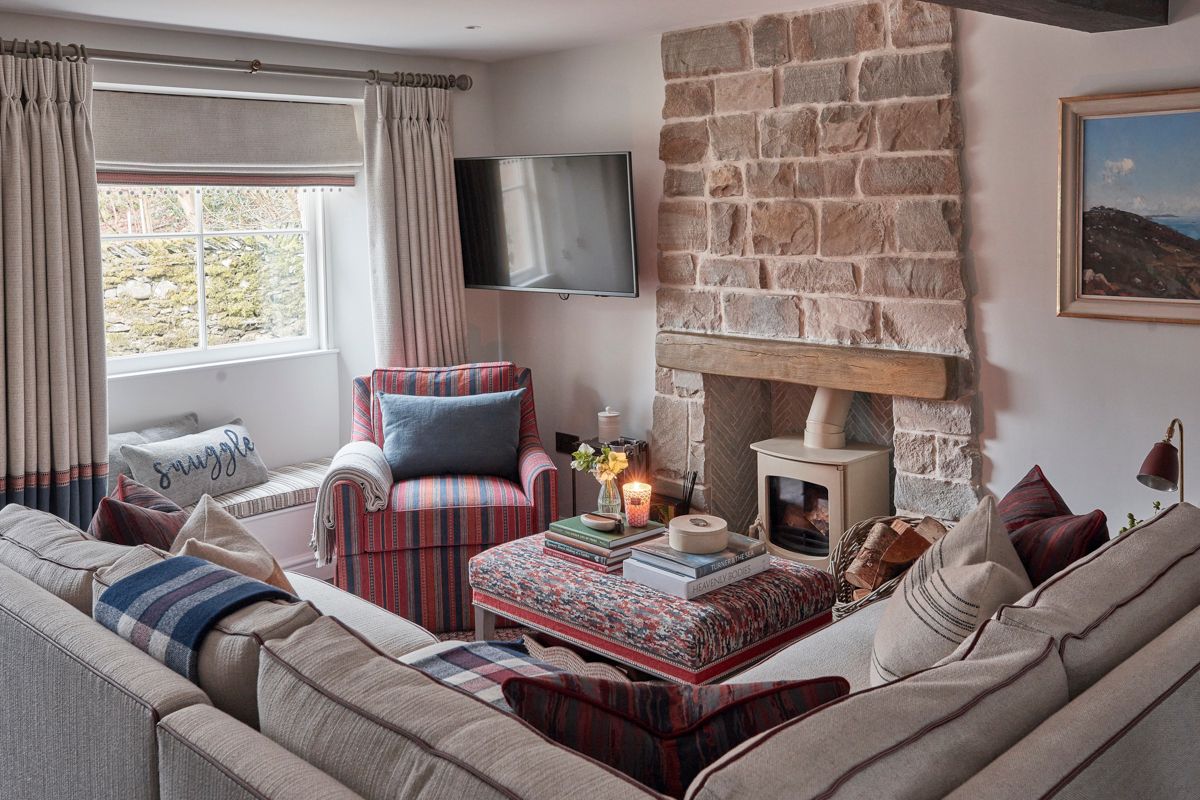 The Little Cottage, listing photograph 3