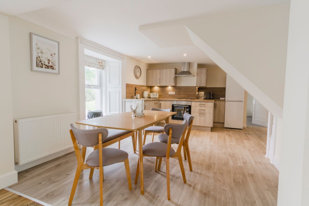 Cairngorms Cottage, listing photograph 9