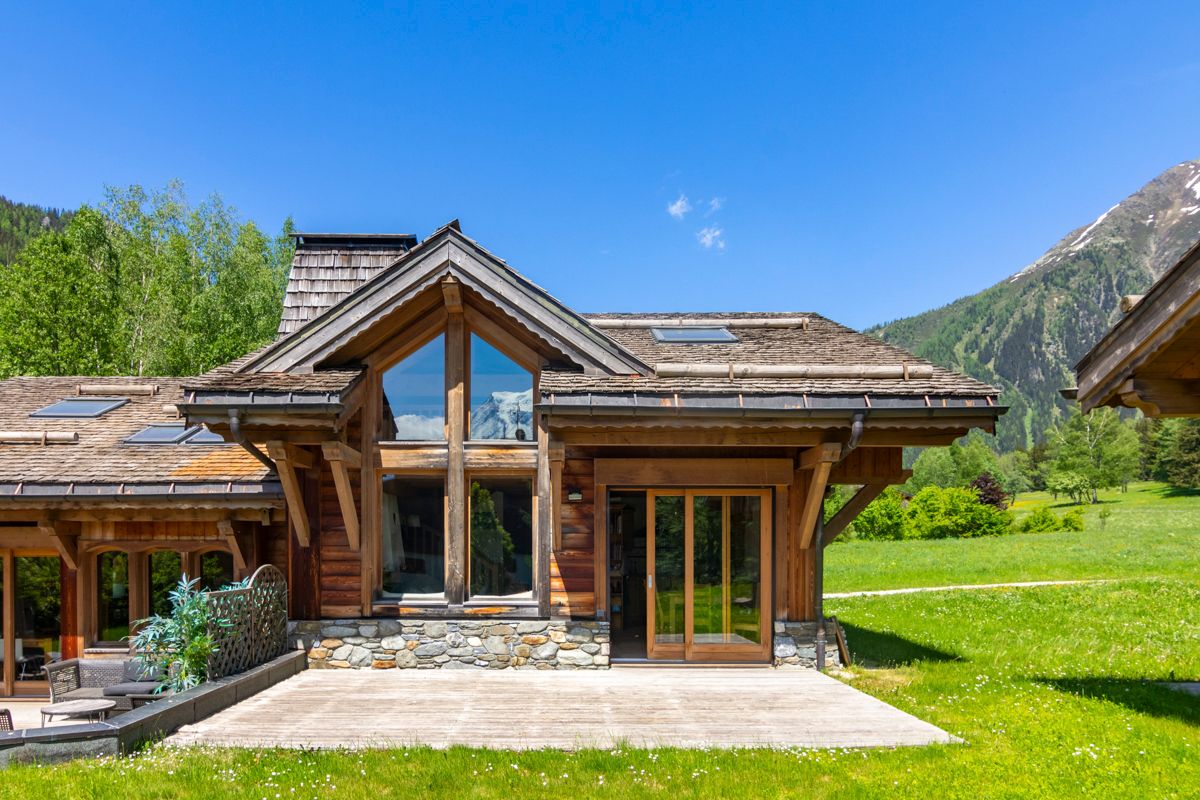Chalet Chanson, listing photograph 2