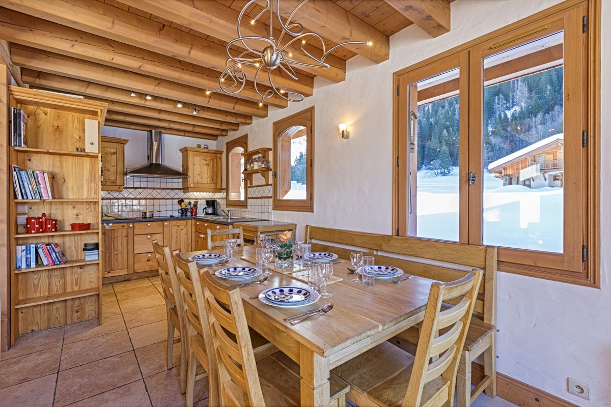 Chalet Chanson, listing photograph 5