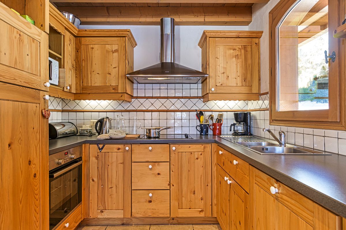 Chalet Chanson, listing photograph 12