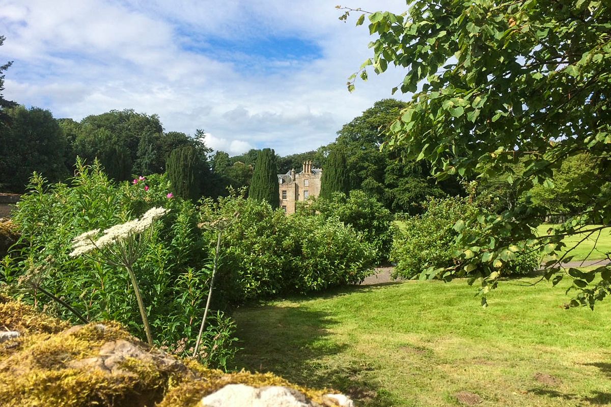 Averon Castle, listing photograph 6