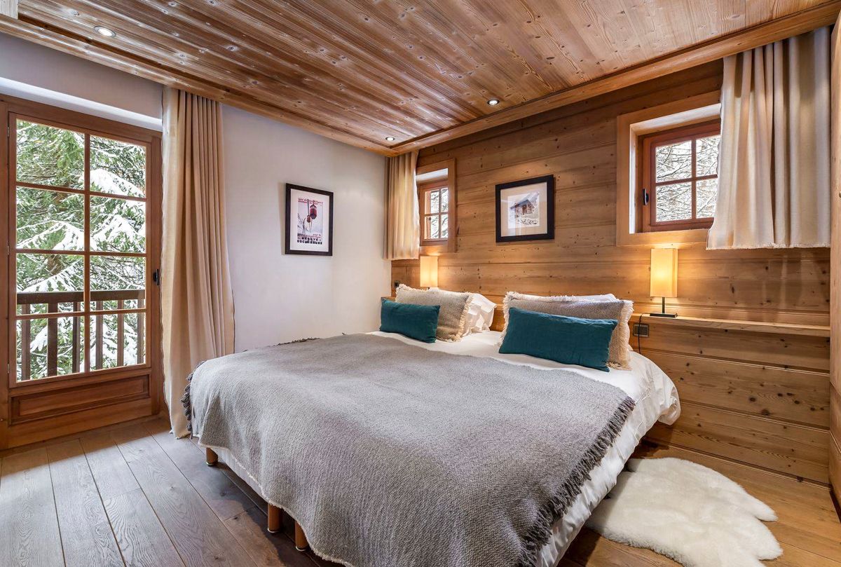 Chalet Leah, listing photograph 8