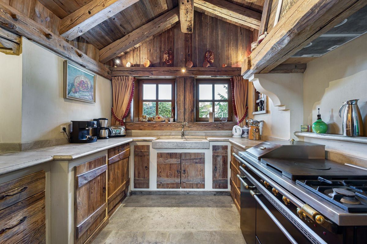 Chalet Emilia, listing photograph 6