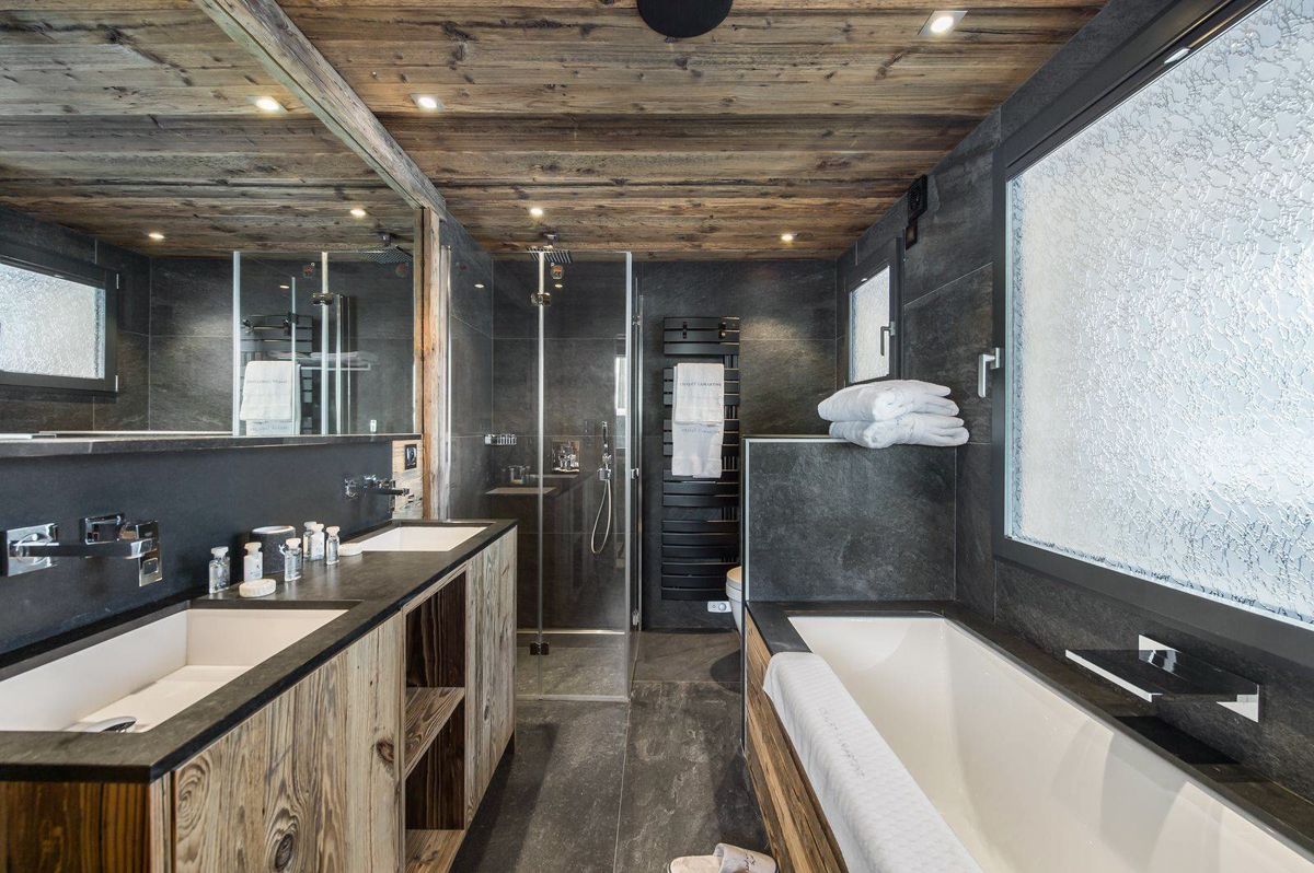 Chalet Loris, listing photograph 12