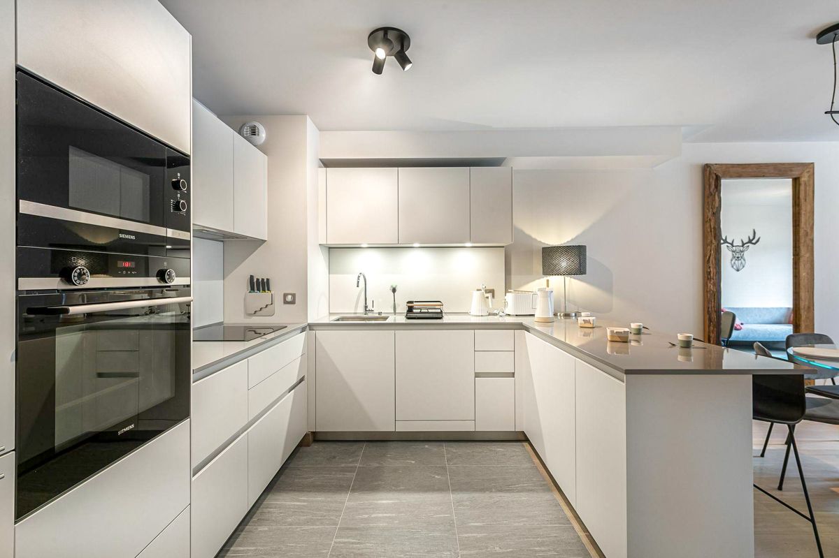 Apartment Yves, listing photograph 5