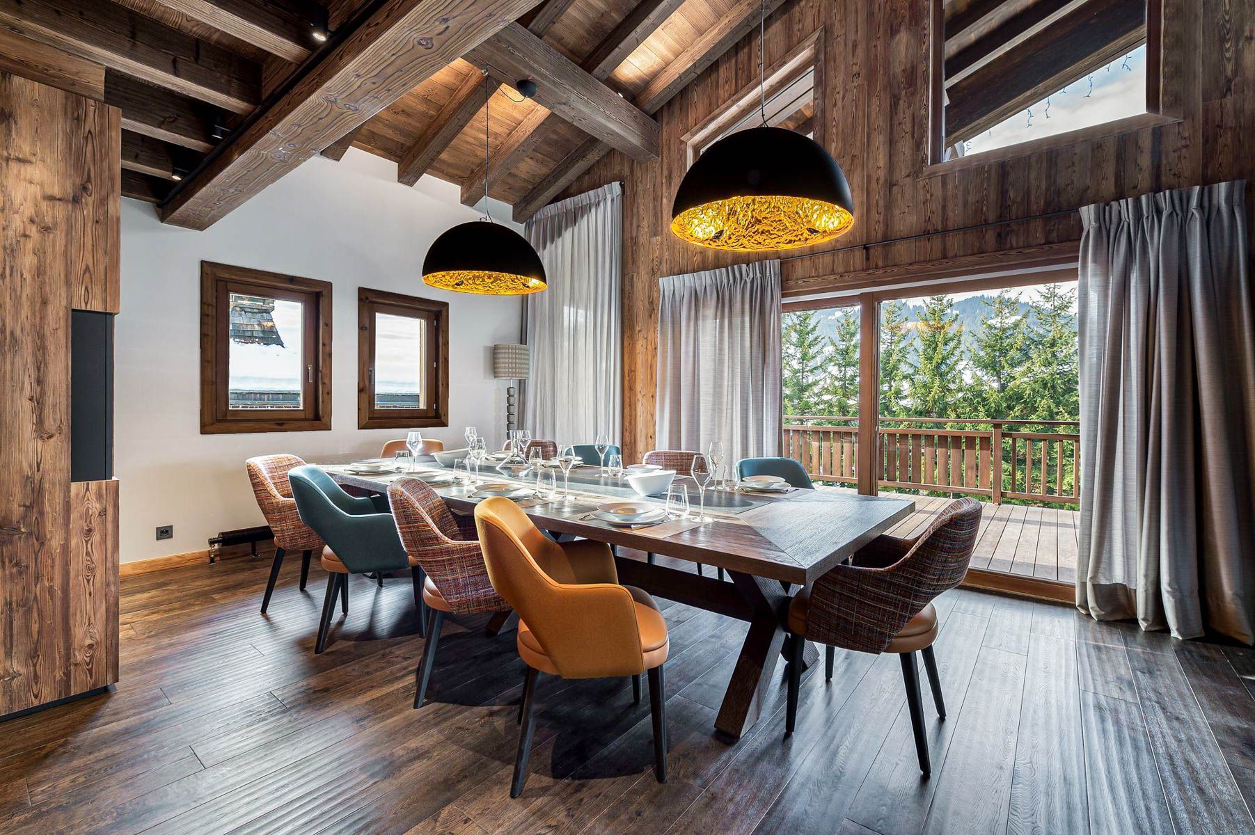 Chalet Lionel, listing photograph 4